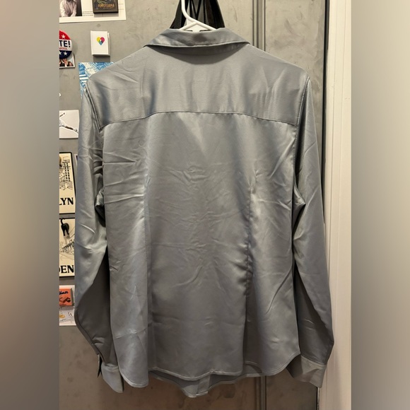 NWT Gap Satin Ruched Shirt in Storm Cloud Grey - Picture 4 of 6